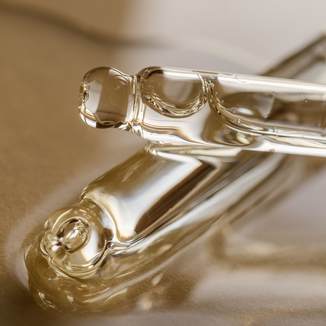 Retinol is a powerful skin repair and renewal ingredient that stimulates collagen to resurface skin, making it smoother, healthier and more even toned.
