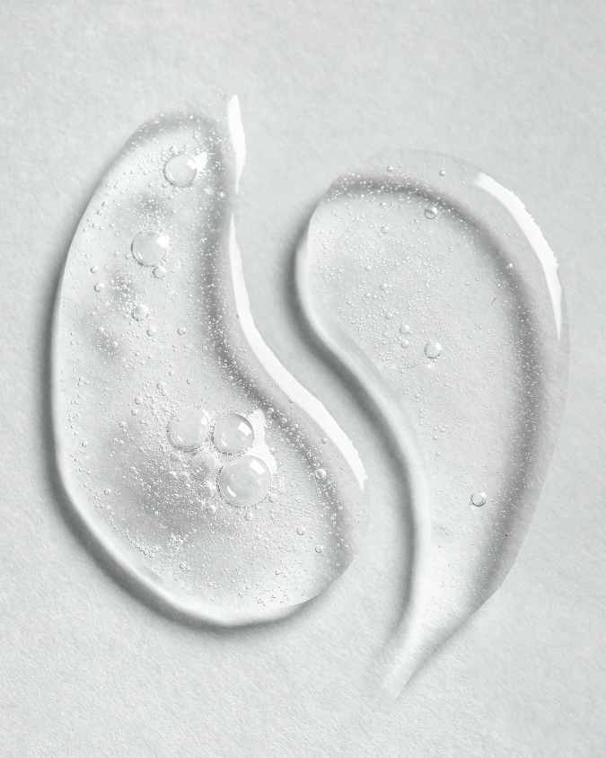 Can you use hyaluronic acid and vitamin C together?