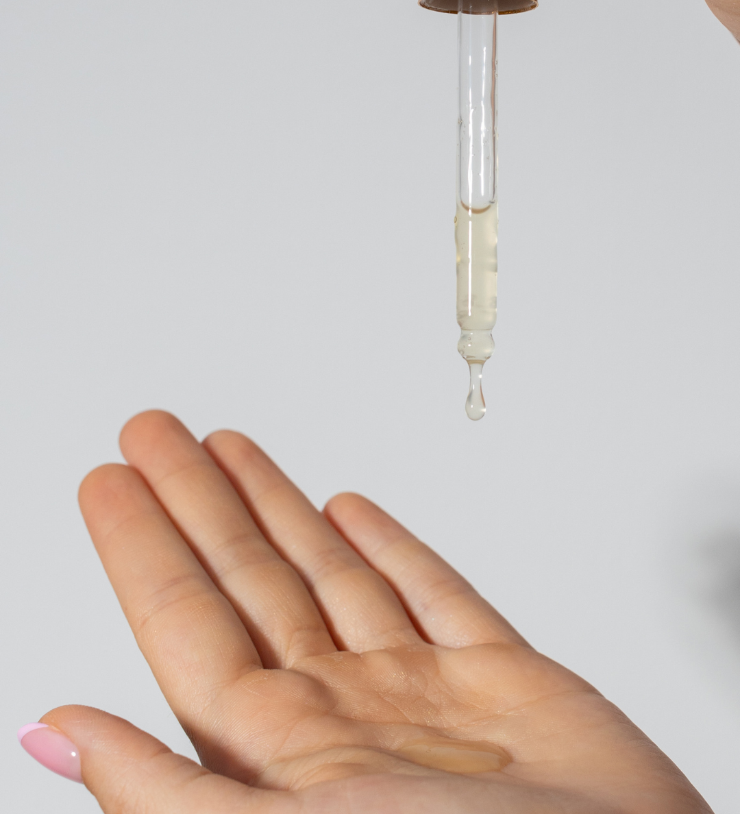 How to Layer Retinol Under Makeup for Glowing, Flawless Skin