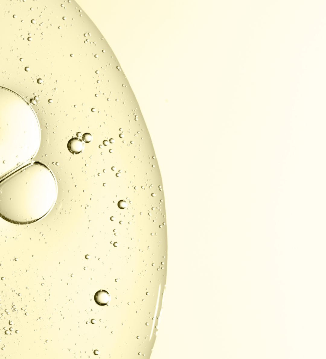 How to layer vitamin C serum with retinol