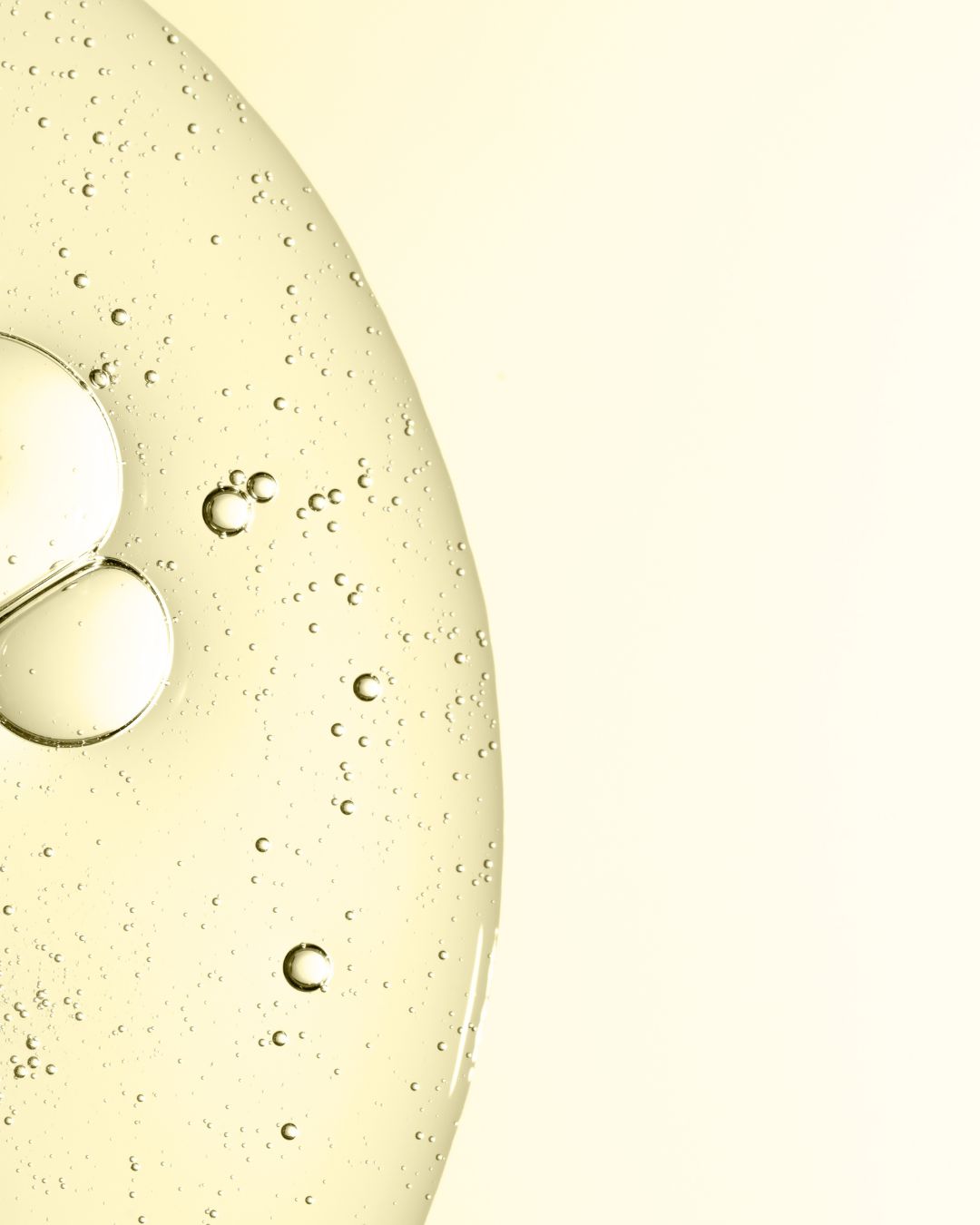 How to layer vitamin C serum with retinol