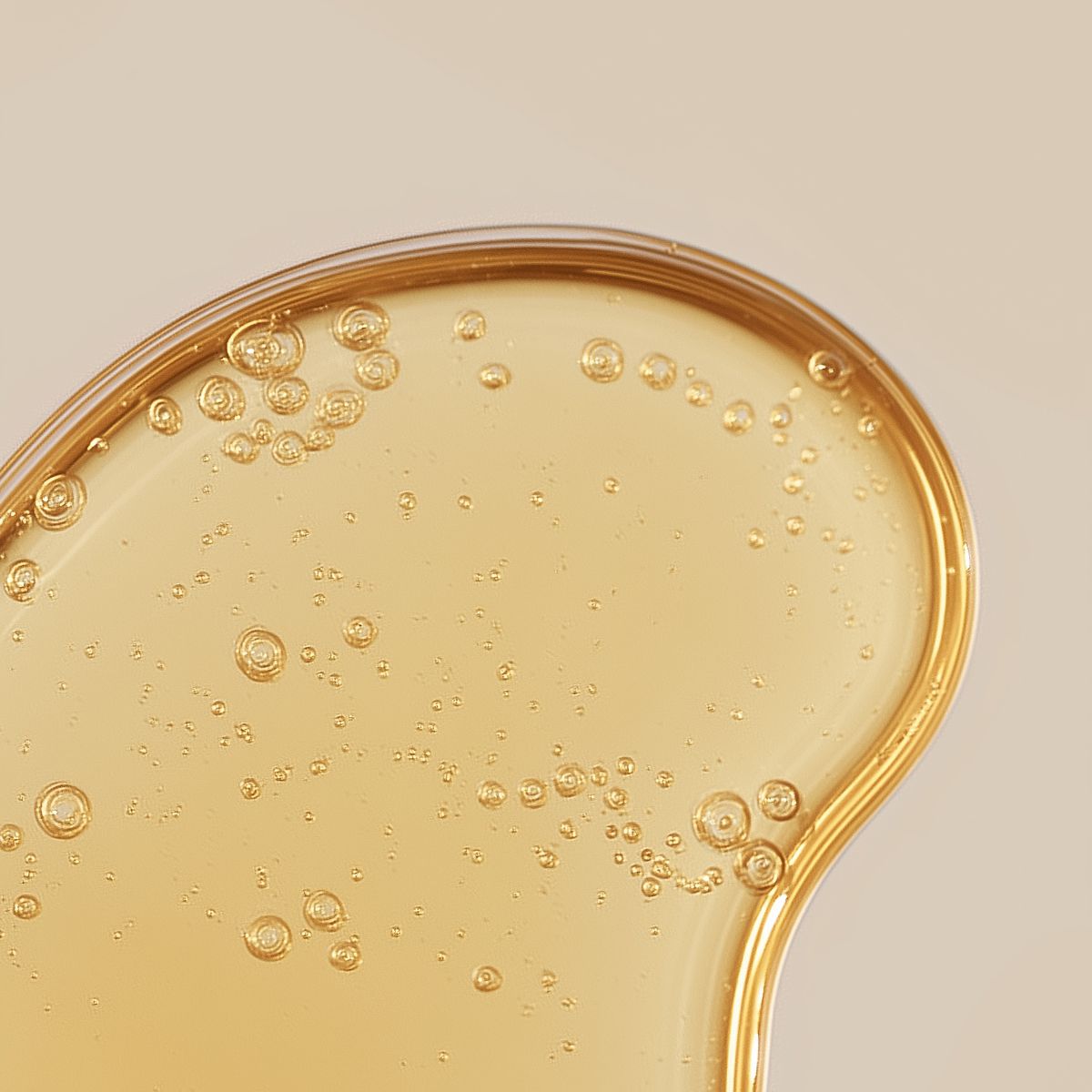 Retinol vs Hyaluronic Acid: Which Should You Use First?
