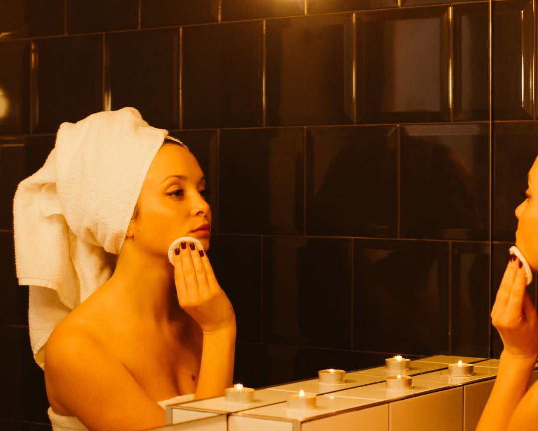 Step-by-Step Guide to Layering Retinol in Your Evening Routine