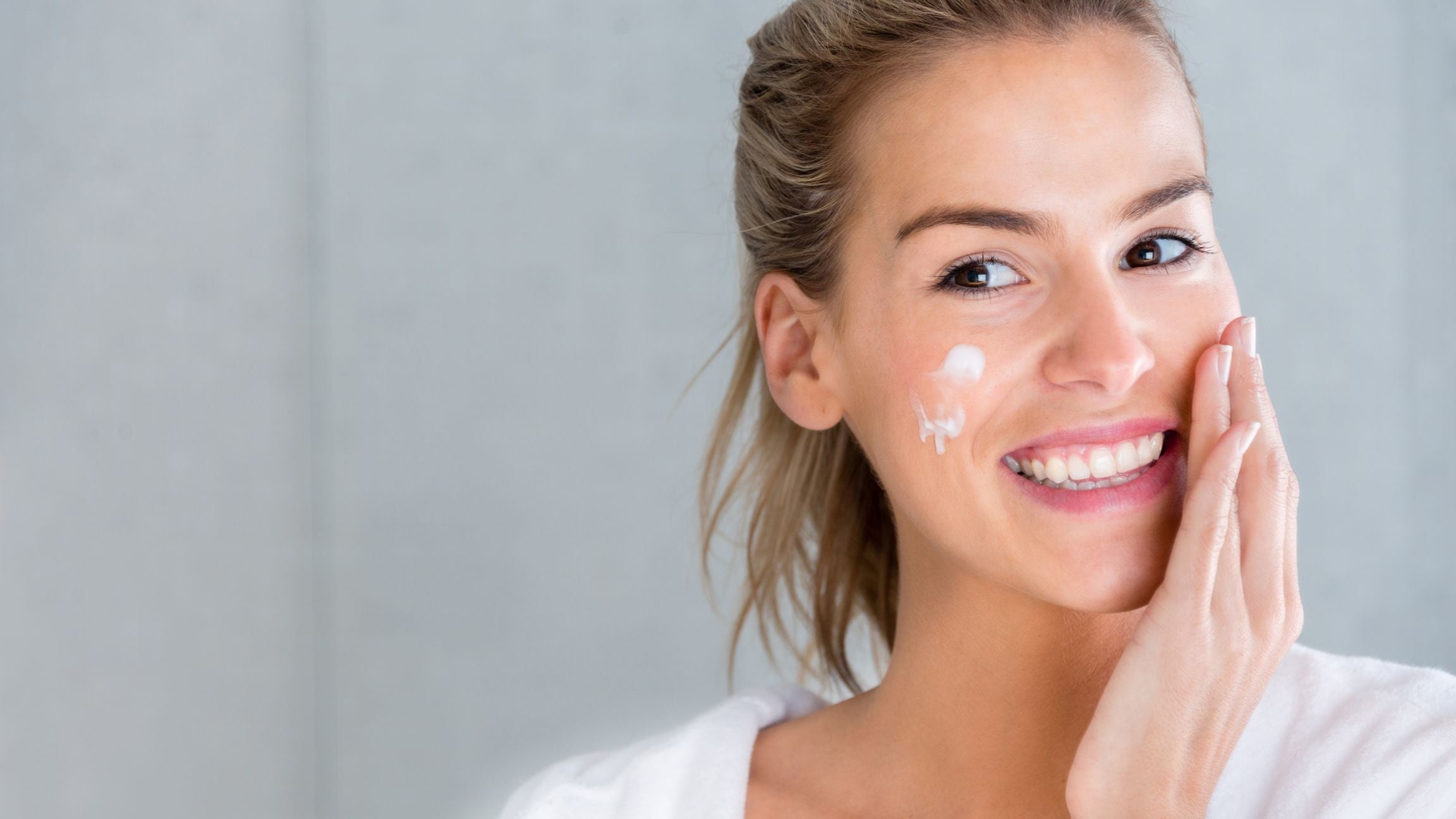 Pure_Radiance_Advanced_Daily_Face_Moisturiser_Autumn_Skincare.jpg